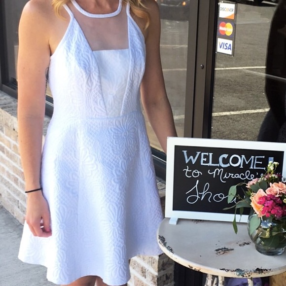 Lily Pulitzer White Dress - Picture 3 of 4